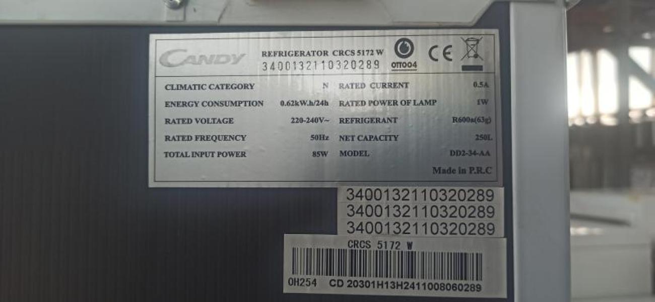 Candy kombi hűtő F4973